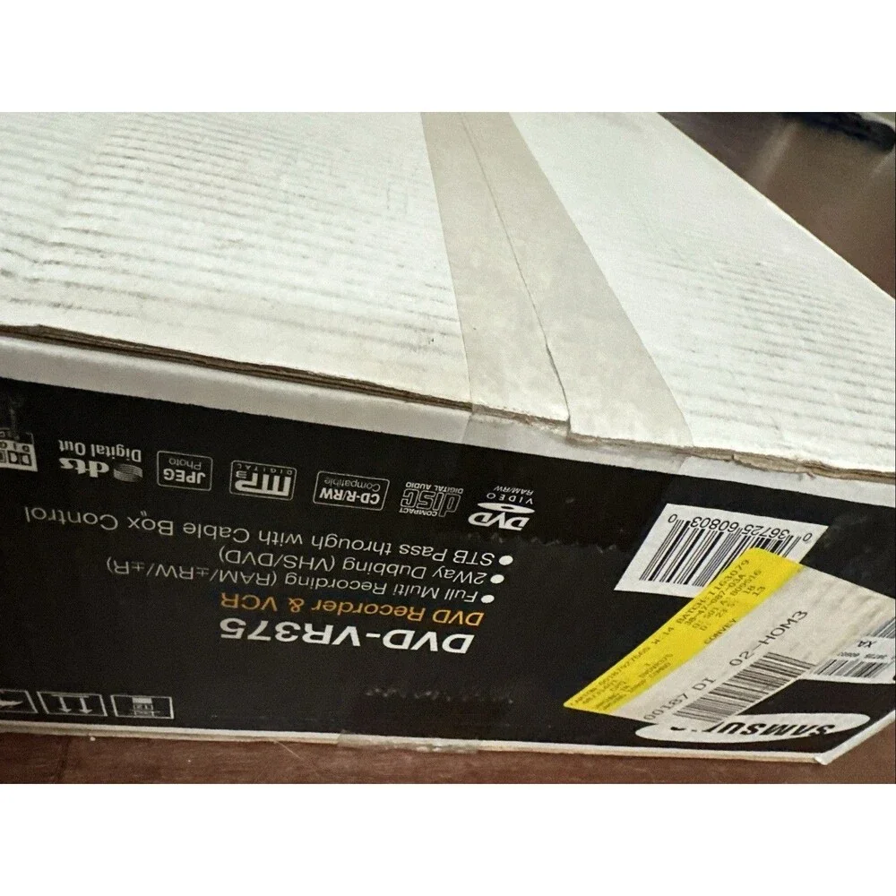 Samsung DVD-VR375 DVD Recorder VCR Combo HDMI 1080p NEW